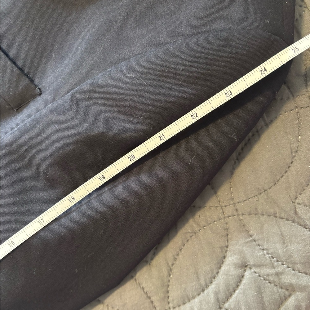 Polo Ralph Lauren Dark Blue Blazer with black buttons - Picture 4 of 8